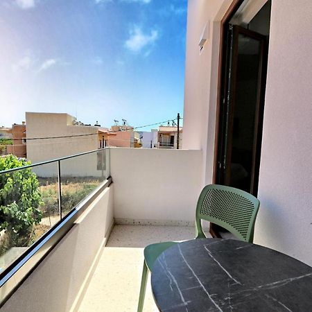Elmaral Living Experience "Adults Only" Apartment Agia Pelagia  Luaran gambar