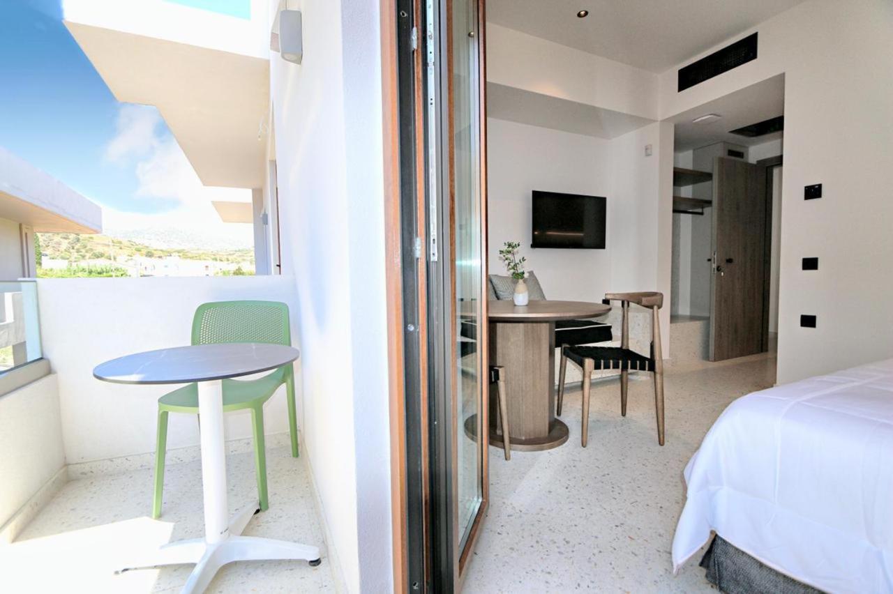 Elmaral Living Experience "Adults Only" Apartment Agia Pelagia  Luaran gambar