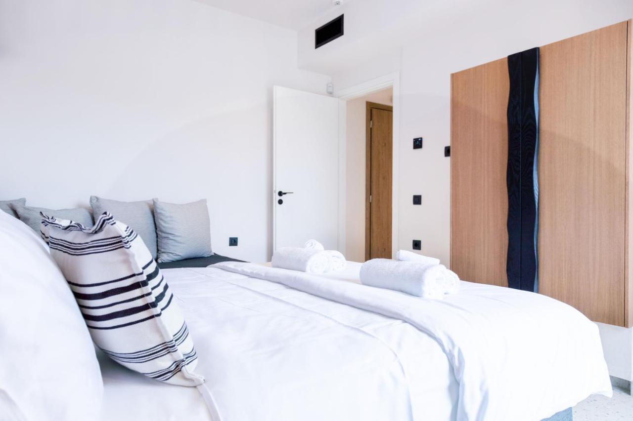 Elmaral Living Experience "Adults Only" Apartment Agia Pelagia  Luaran gambar