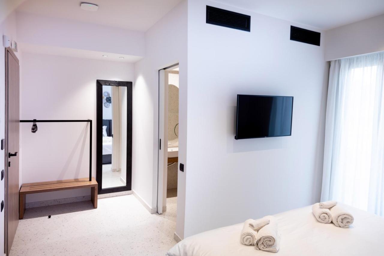 Elmaral Living Experience "Adults Only" Apartment Agia Pelagia  Luaran gambar