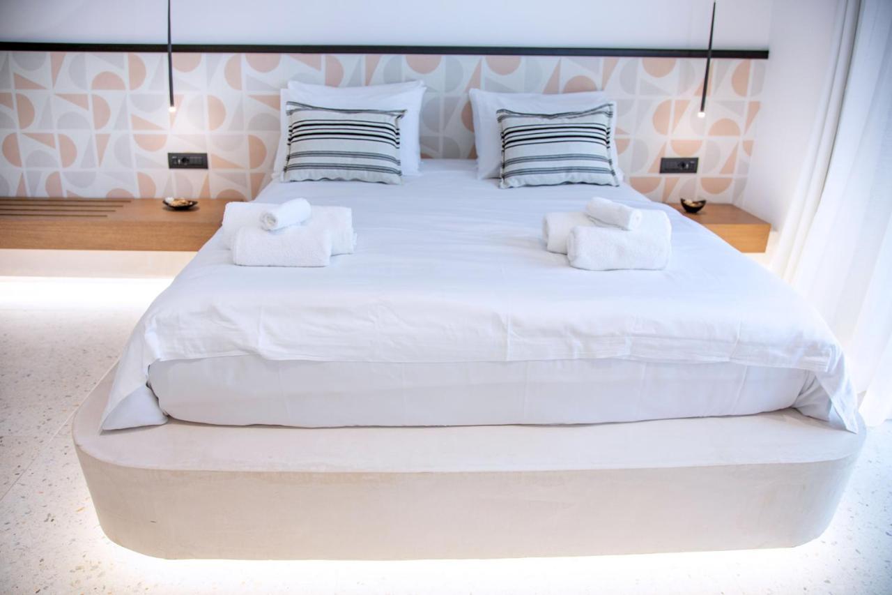 Elmaral Living Experience "Adults Only" Apartment Agia Pelagia  Luaran gambar