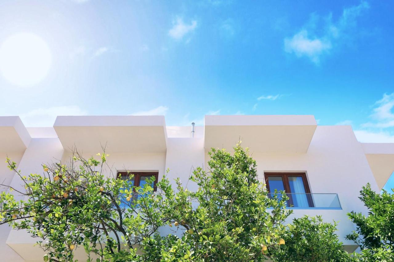 Elmaral Living Experience "Adults Only" Apartment Agia Pelagia  Luaran gambar